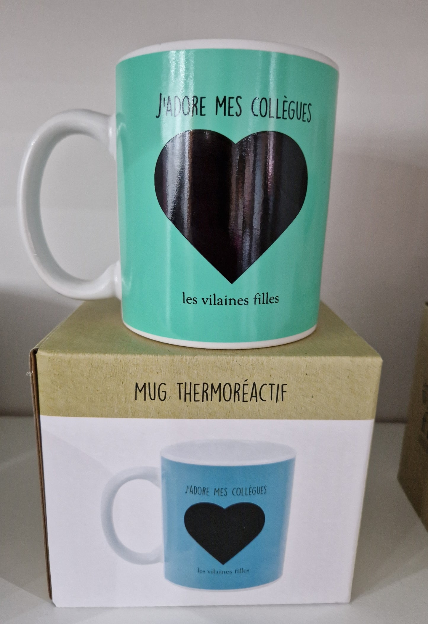 Mug thermoréactif