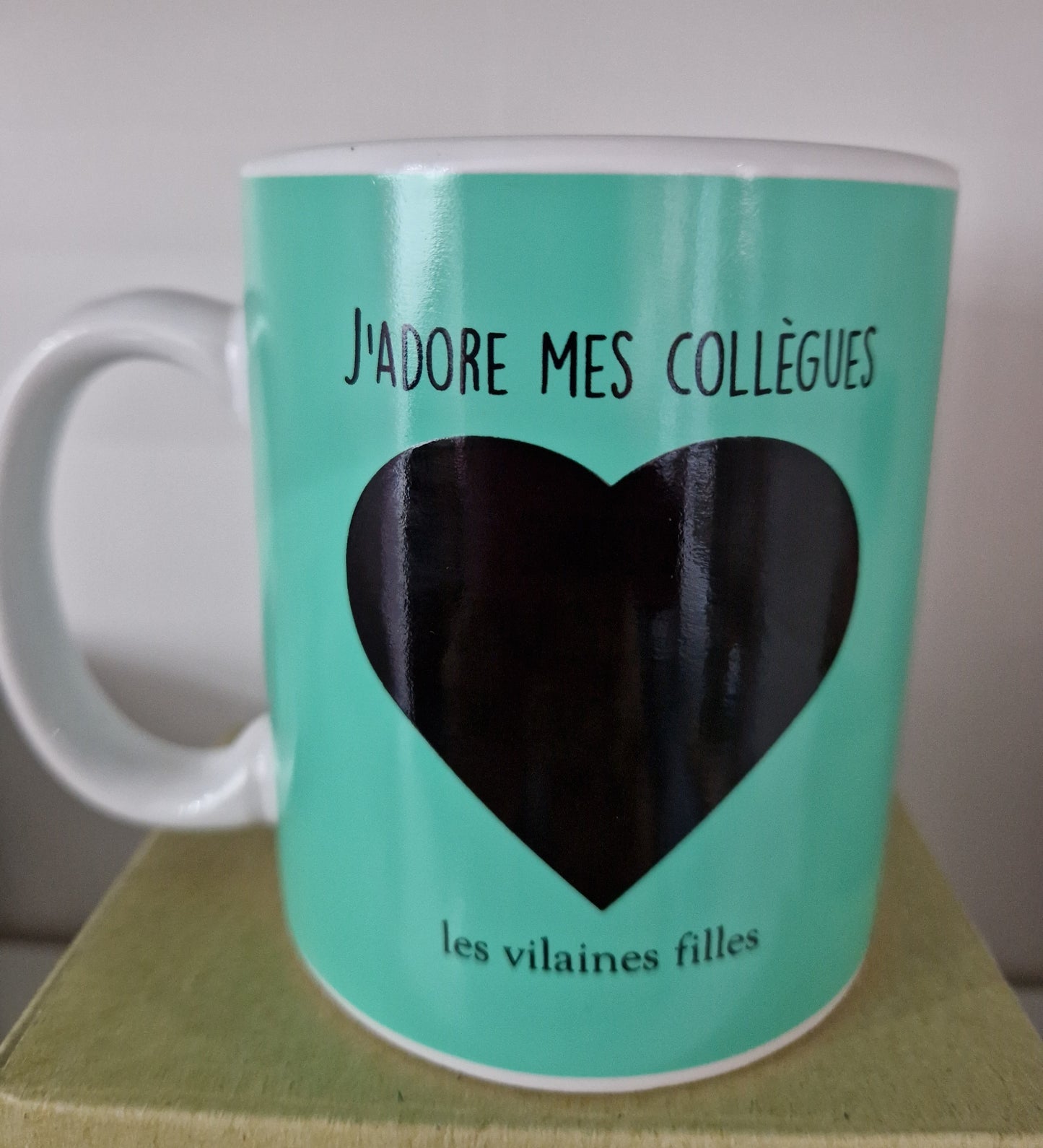 Mug thermoréactif