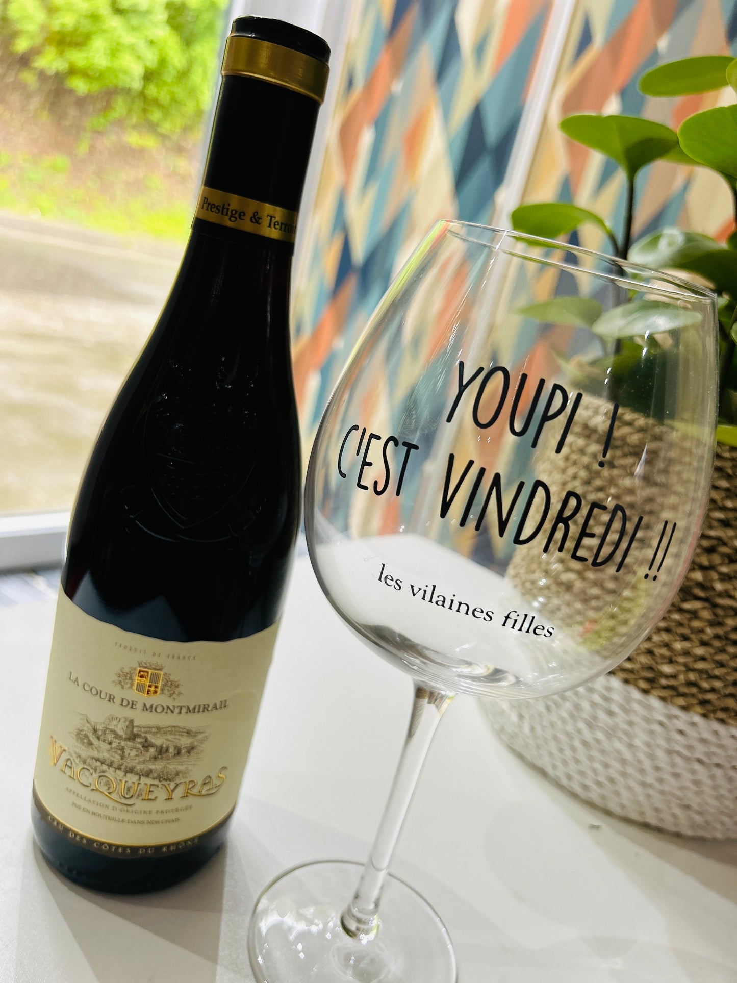 Verre à vin « Youpi c’est vindredi ! »