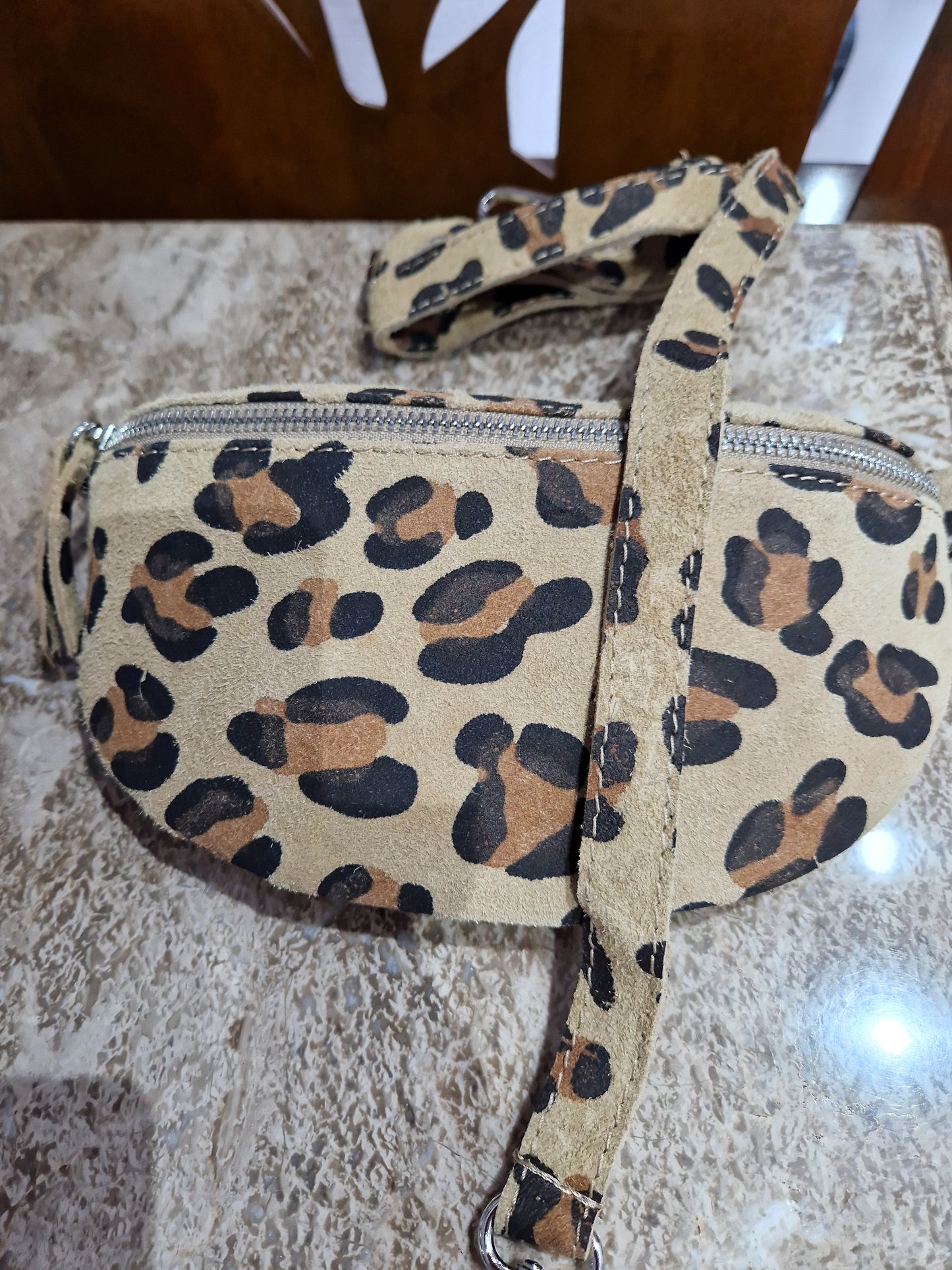 Sac banane en cuir véritable